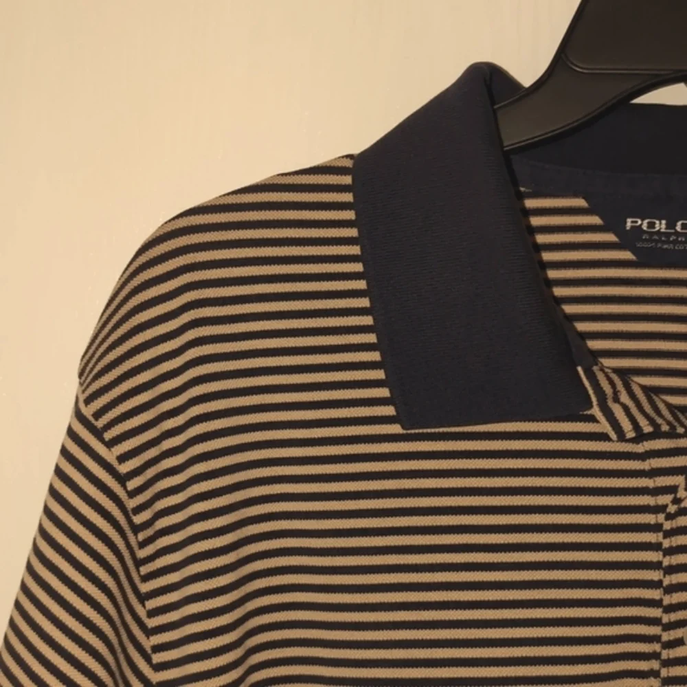 Ralph Lauren Polo Golf Pima Cotton Pique Shirt. Size Large. Khaki/Navy